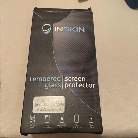 Skin Tempered Glass Screen Protector - Black X 3 - Picture 1 of 5